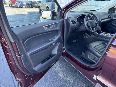 2021 Ford Edge SEL Burgundy Velvet Metallic Tinted Clearcoat, Plymouth, WI