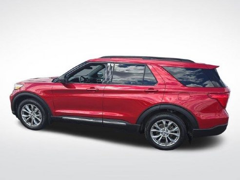 2020 Ford Explorer XLT Rapid Red Metallic Tinted Clearcoat, Plymouth, WI
