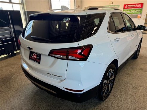 2022 Chevrolet Equinox Premier White, Plymouth, WI